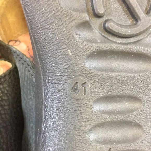 Ecco Sandals Womens 41 Black Thong Black Leather Buckle Strap Flip Flop 10-10.5 - Picture 13 of 16